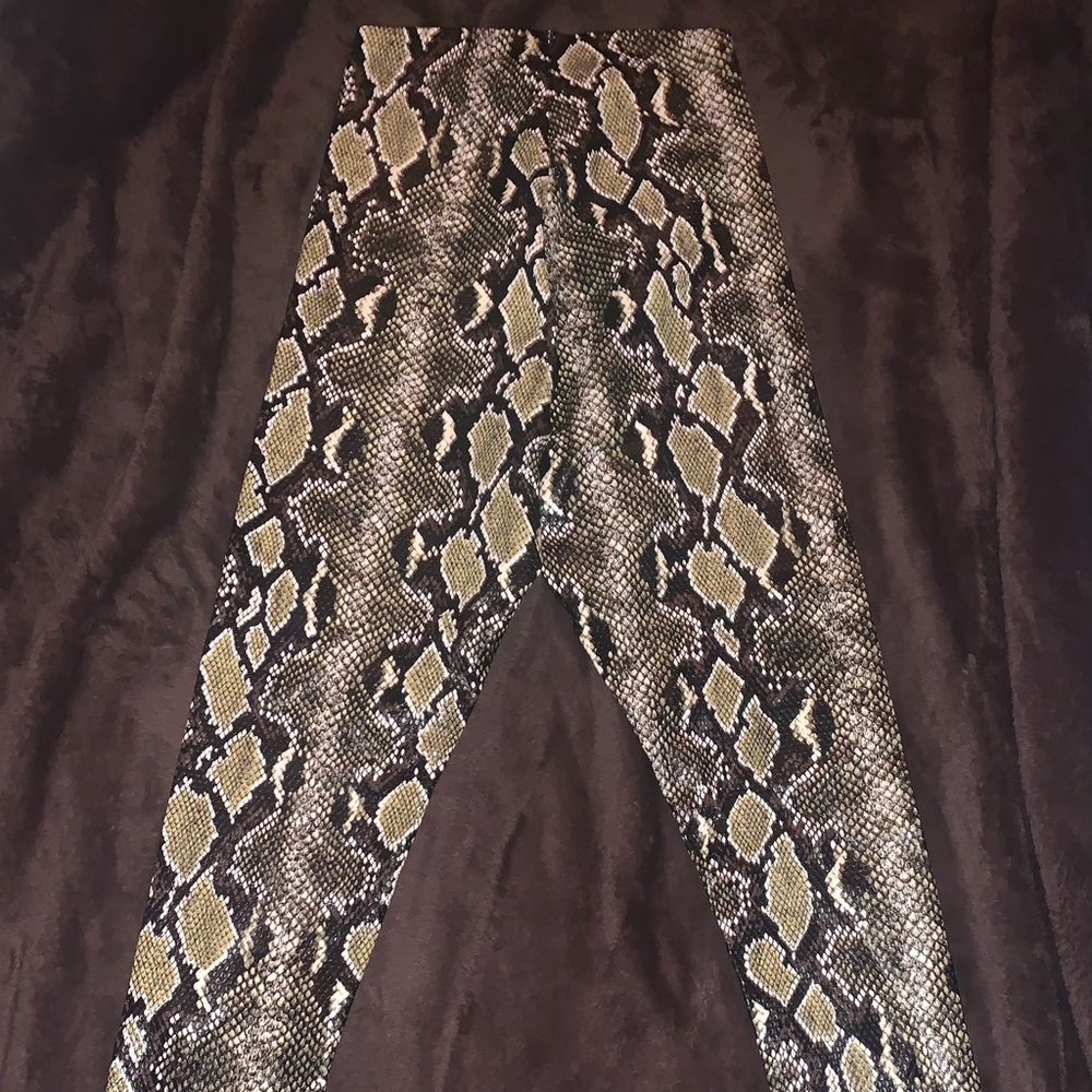 Commando leggings